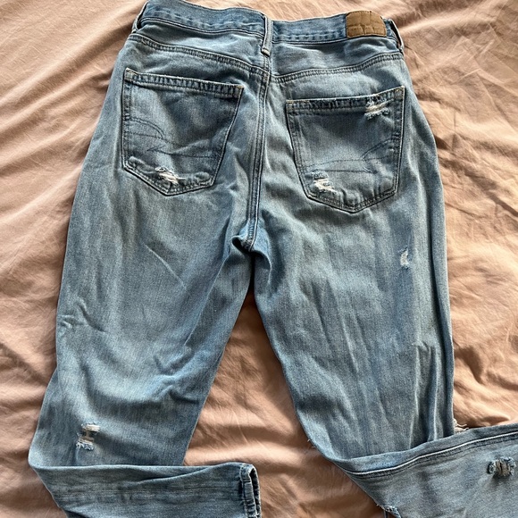 American Eagle Mom Jeans - Picture 3 of 4